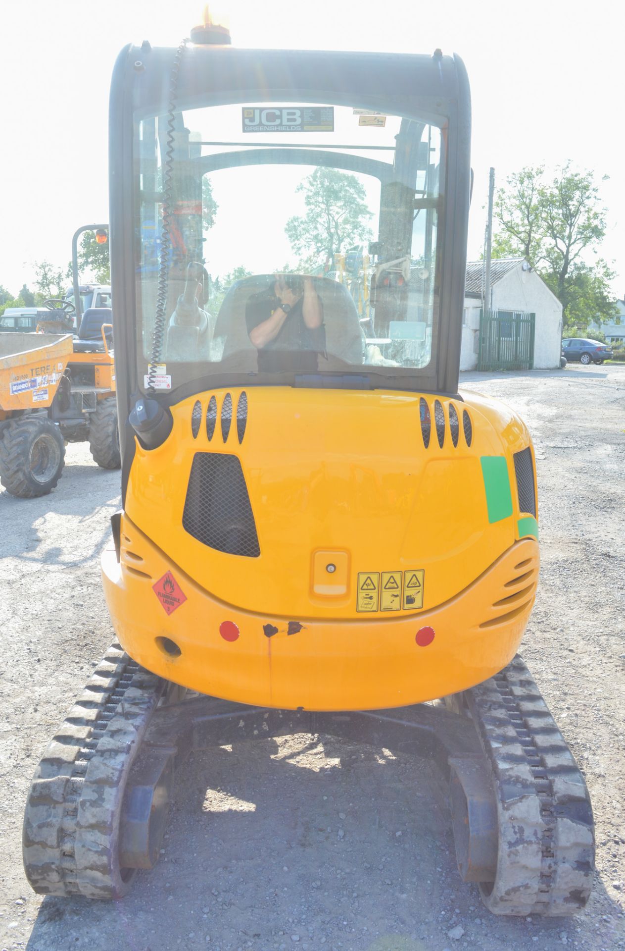 JCB 8025 2.5 tonne rubber tracked mini excavator  Year: 2013 S/N: 2226205 Recorded hours: 876 - Image 3 of 12