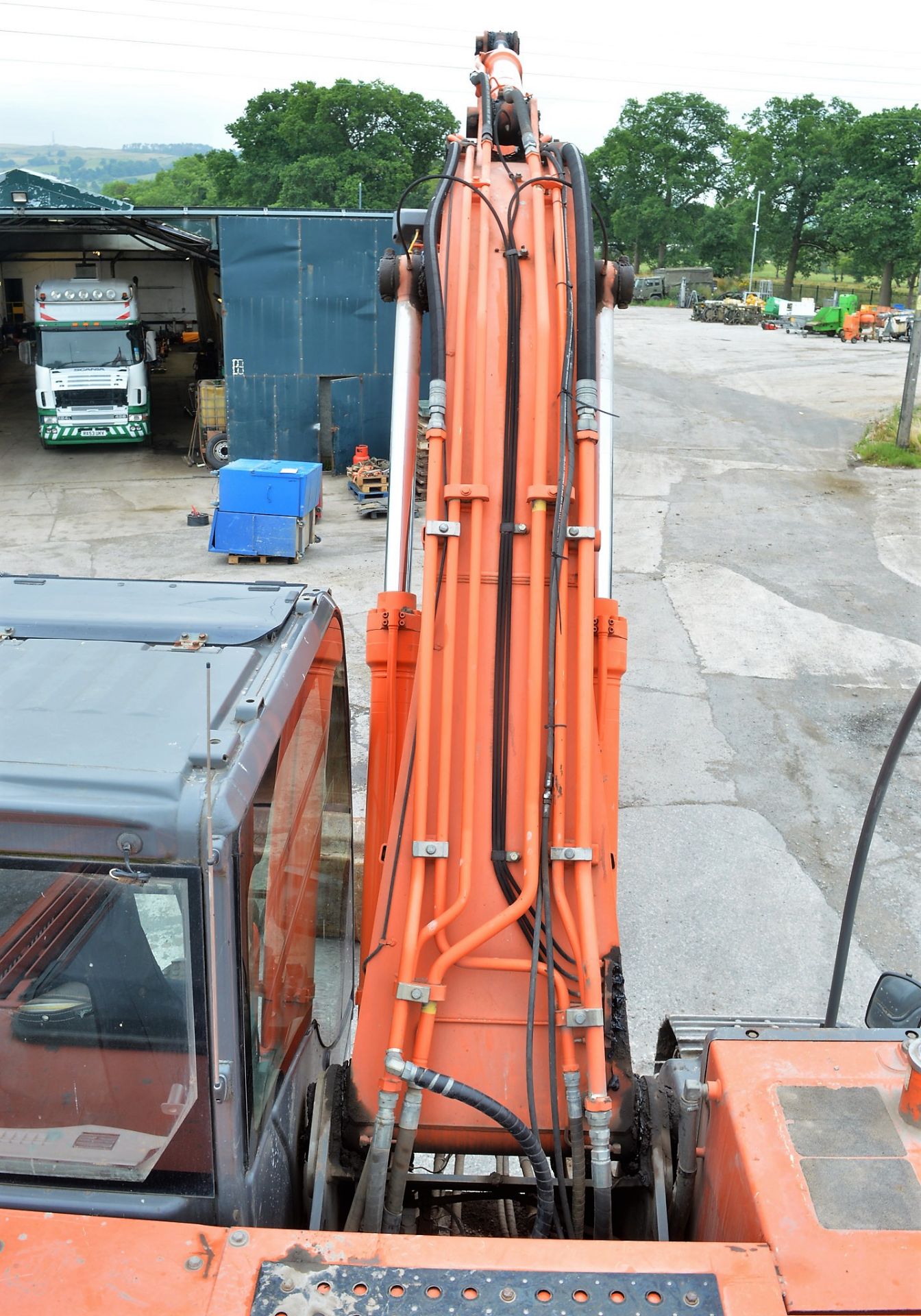 Hitachi Zaxis 210LC 21 tonne steel tracked excavator Year: 2008 S/N: J00206404 Recorded Hours: - Image 13 of 15
