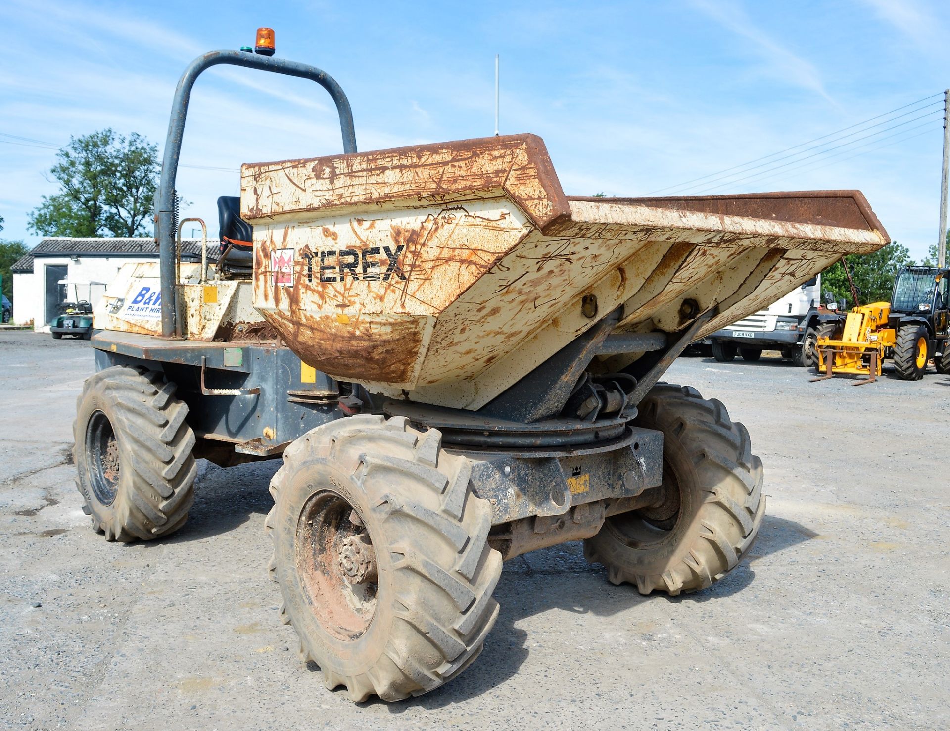 Benford Terex 6 tonne swivel skip dumper Year: 2007 S/N: E709FX719 Recorded Hours: Not displayed ( - Image 2 of 11