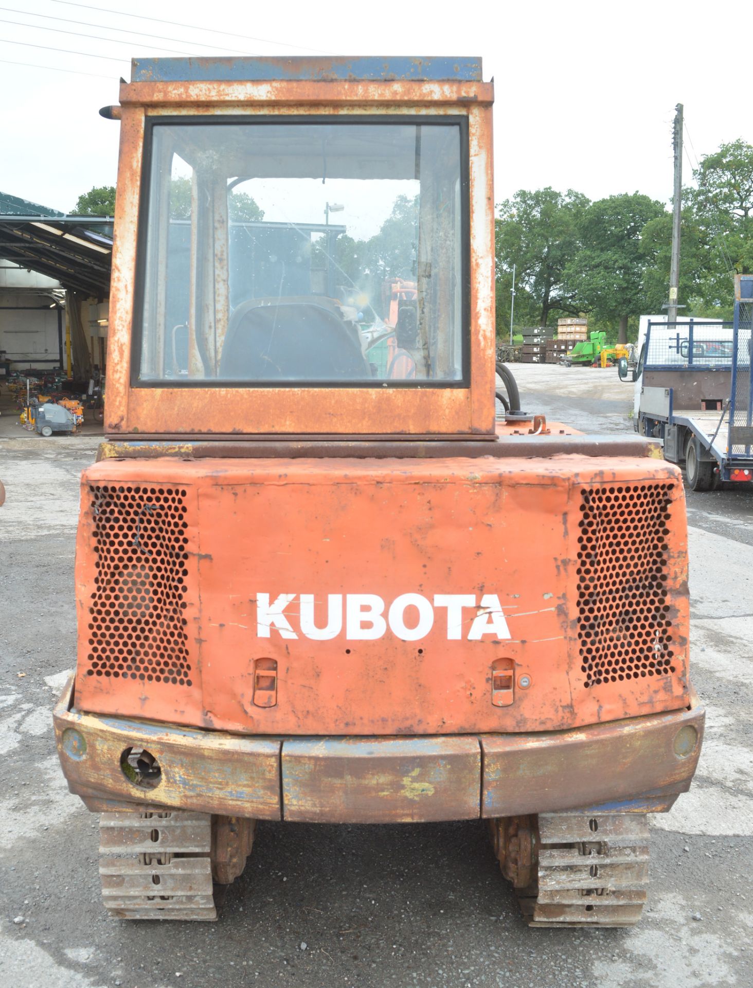 Kubota KH-66 2.8 tonne steel tracked mini digger  Year:  S/N: 13242 Recorded hours: 3422 c/w bucket, - Image 5 of 13