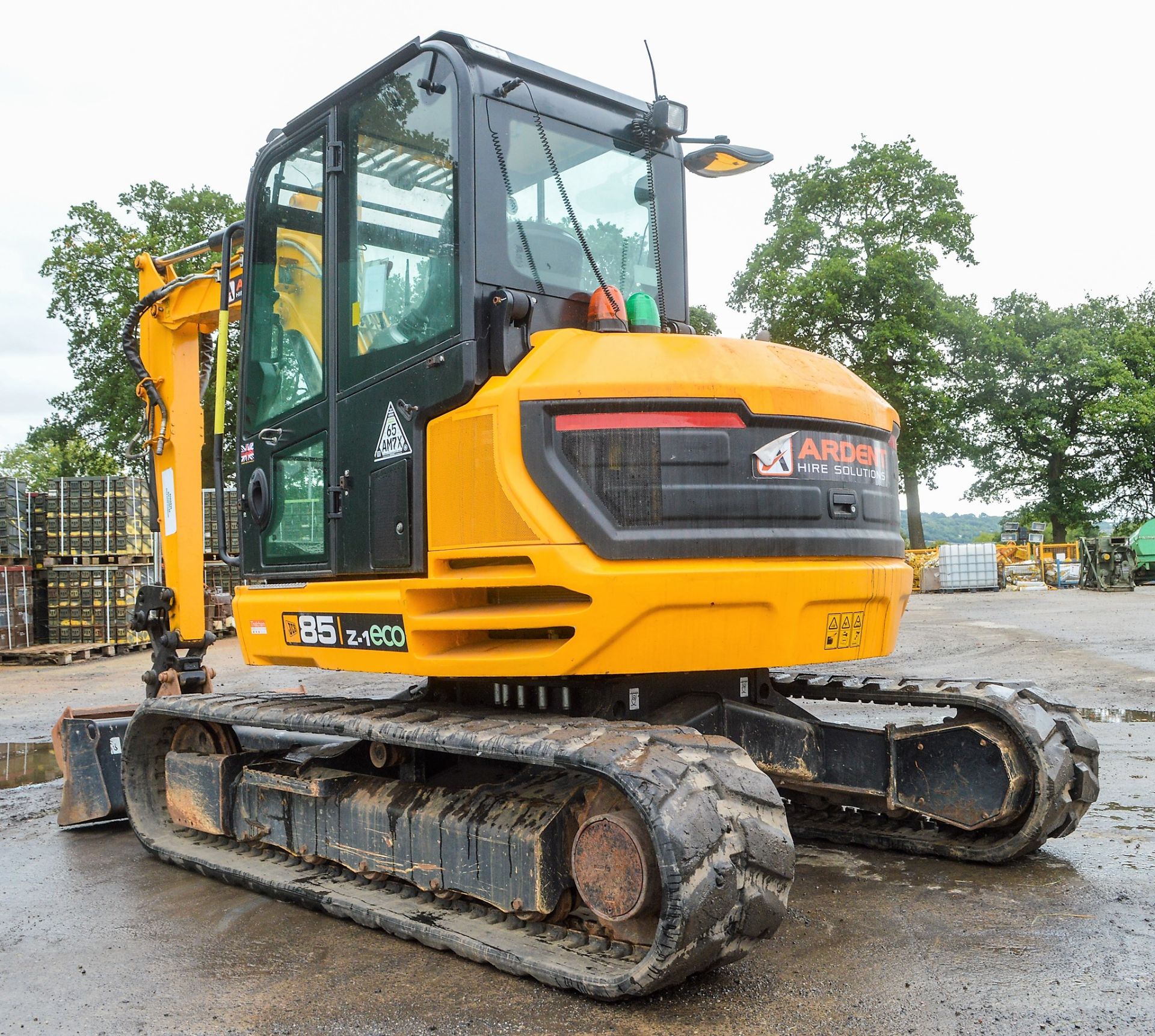 JCB 85 Z-1 Eco 8.5 tonne rubber tracked excavator Year: 2015 S/N: 2249145 Recorded Hours: 1080 - Image 3 of 13