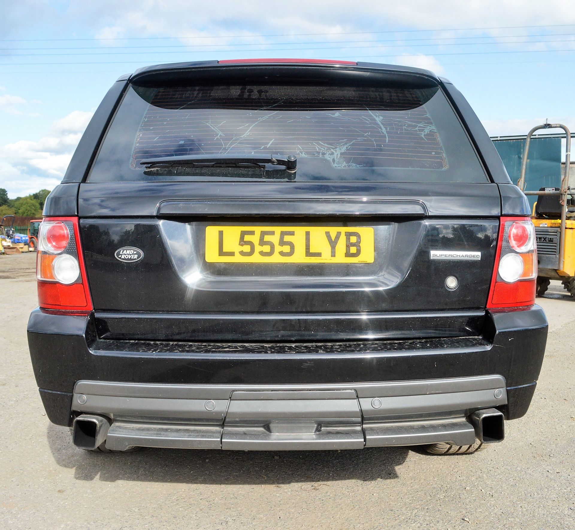 Range Rover Sport HSE TDV6 Estate car Registration Number: L555 LYB Date of Registration: 20/10/2006 - Image 6 of 12