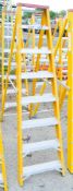 8 tread fibreglass framed step ladder 1609-LYT0320