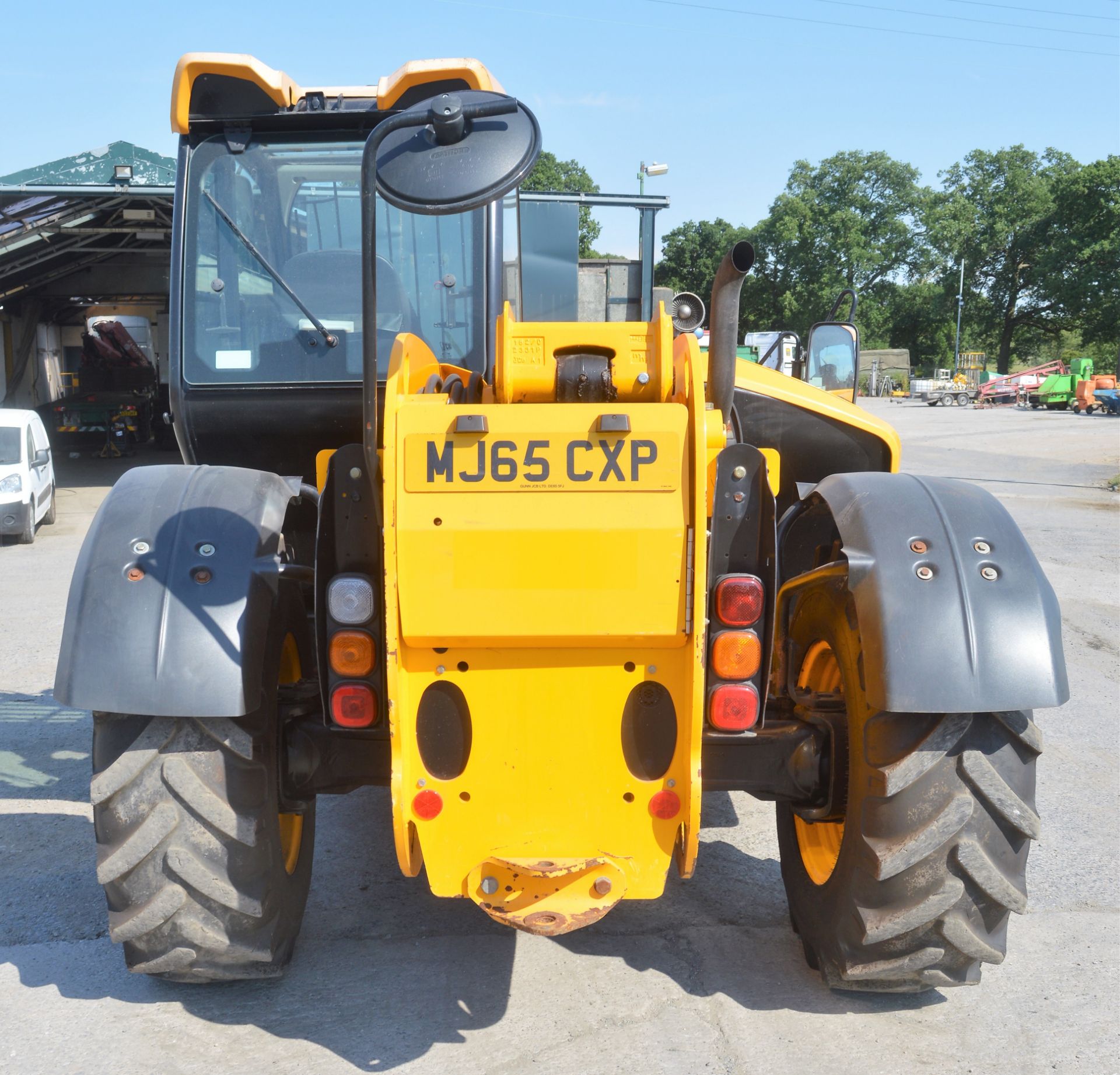 JCB 531-70 7 metre telescopic handler  Year: 2015 S/N: 2350007 Recorded hours: 1462 c/w turbo - Image 6 of 13