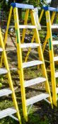6 tread fibreglass framed step ladder A761064