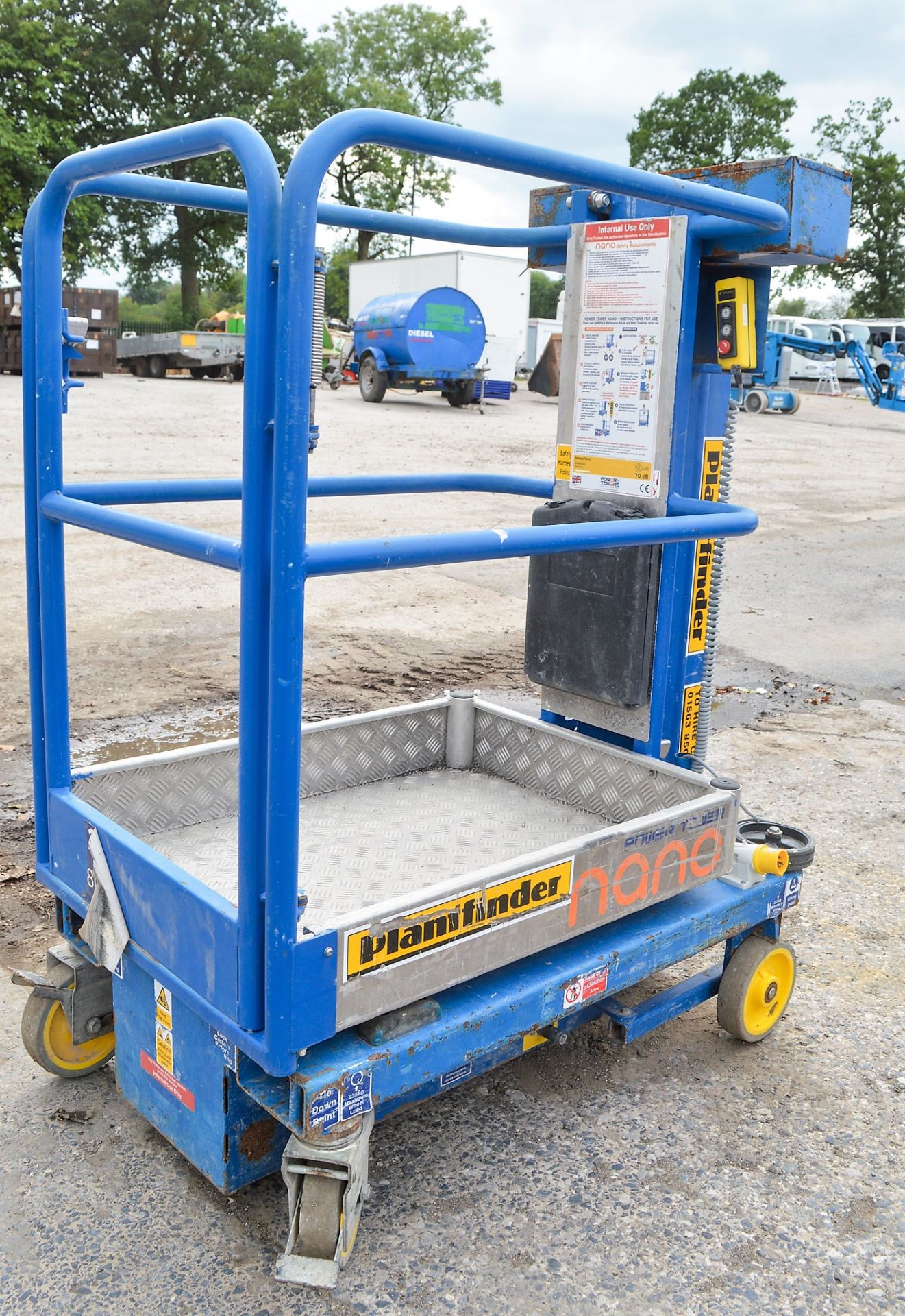 Power Tower Nano battery electric access platform PF1274