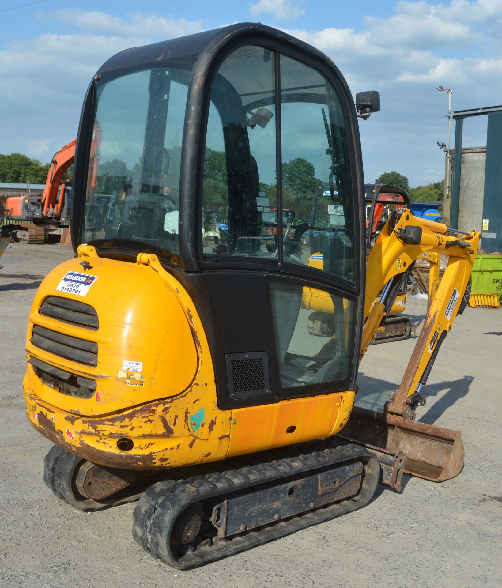 JCB 8016 1.5 tonne rubber tracked mini excavator  Year: 2007  S/N: 1505894 Recorded hours: 1867 - Image 6 of 13