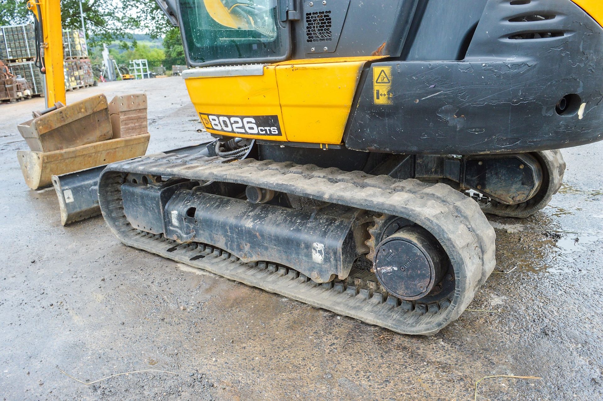 JCB 8026 CTS 2.6 tonne rubber tracked mini excavator Year: 2015 S/N: 1780386 Recorded Hours: 1183 - Image 7 of 13