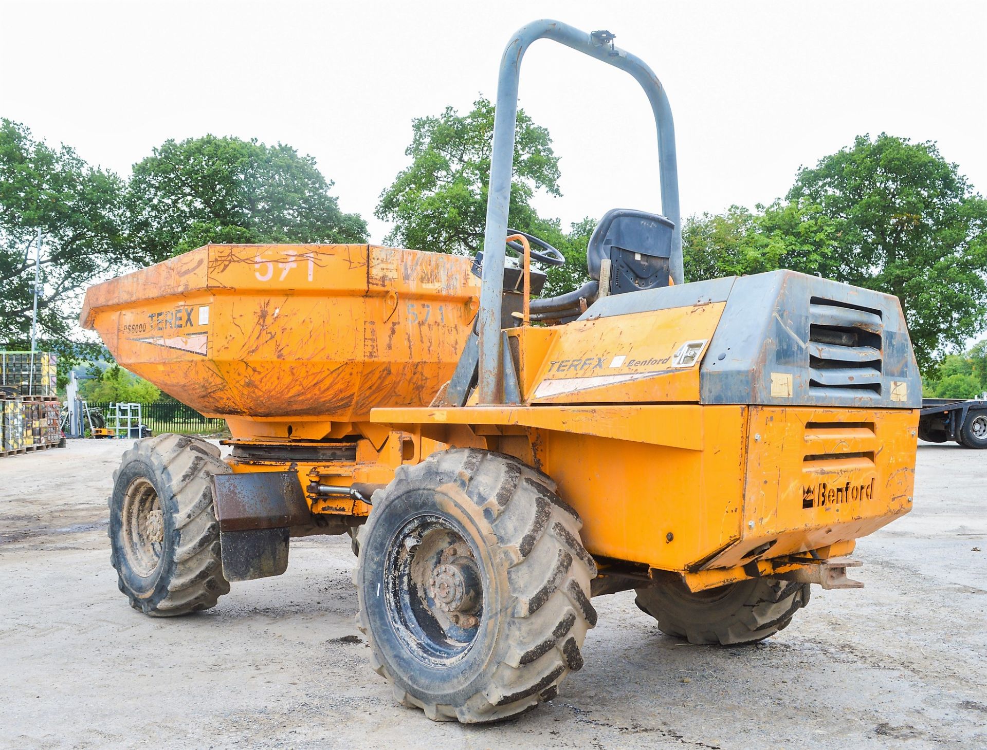 Benford Terex 6 tonne swivel skip dumper Year: 2003 S/N: E310EF441 Recorded Hours: Not displayed ( - Image 3 of 12