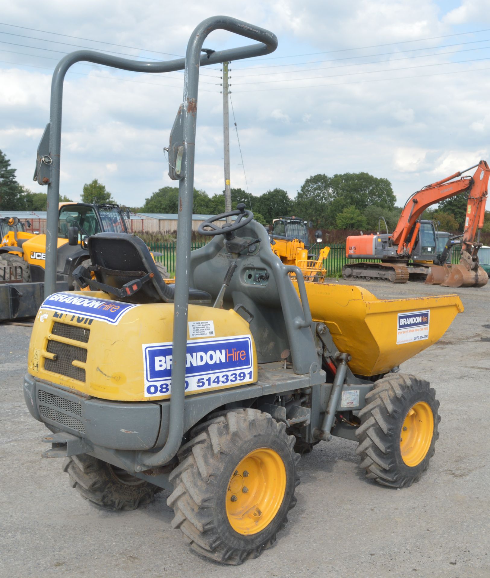 Neuson 850kg straight skip dumper  Year: 2002 S/N: BA000586 Recorded hours: 1932 W00DMG70 - Image 5 of 11