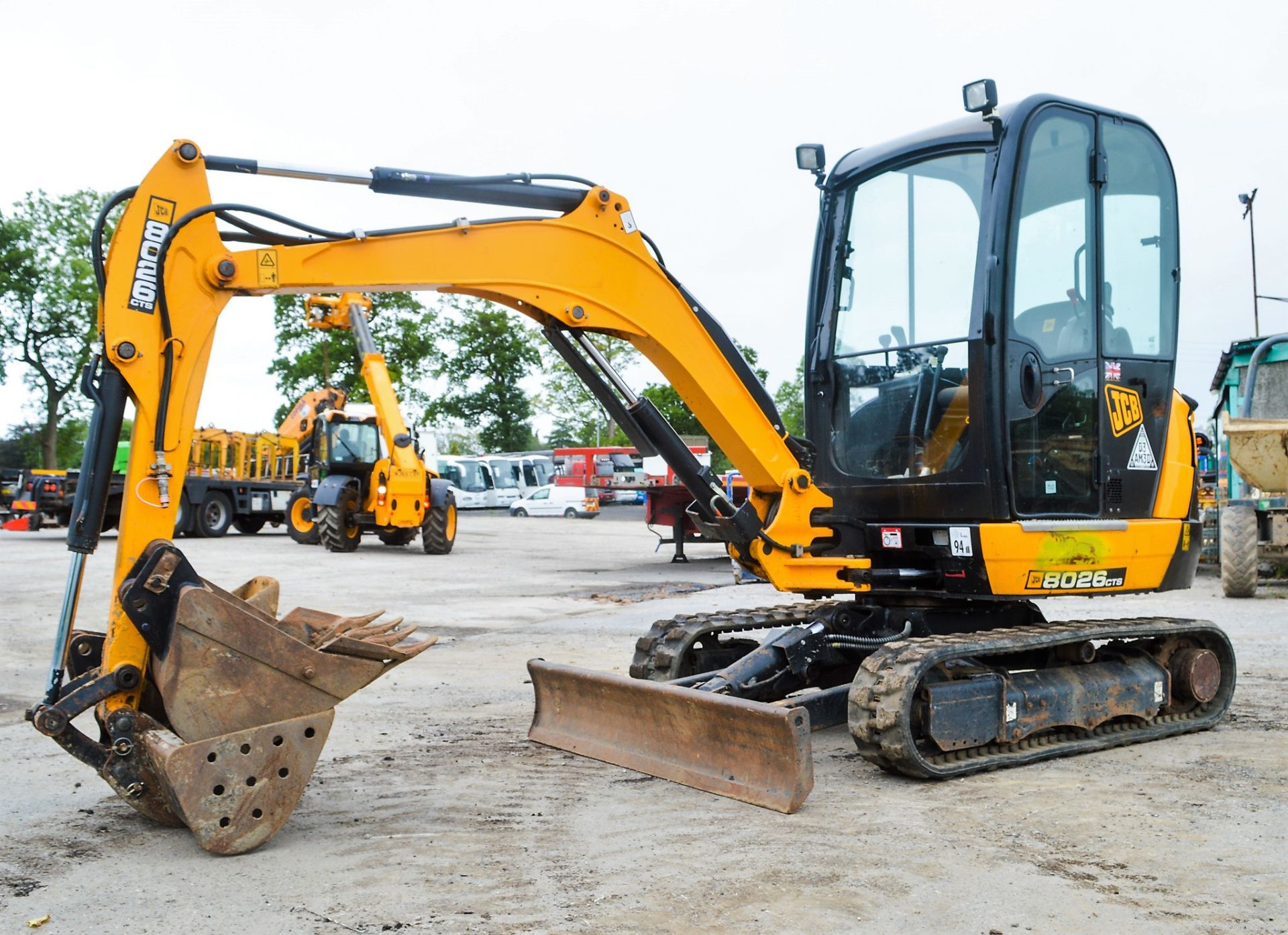 JCB 8026 CTS 2.6 tonne rubber tracked mini excavator Year: 2015 S/N: 1780383 Recorded Hours: 766