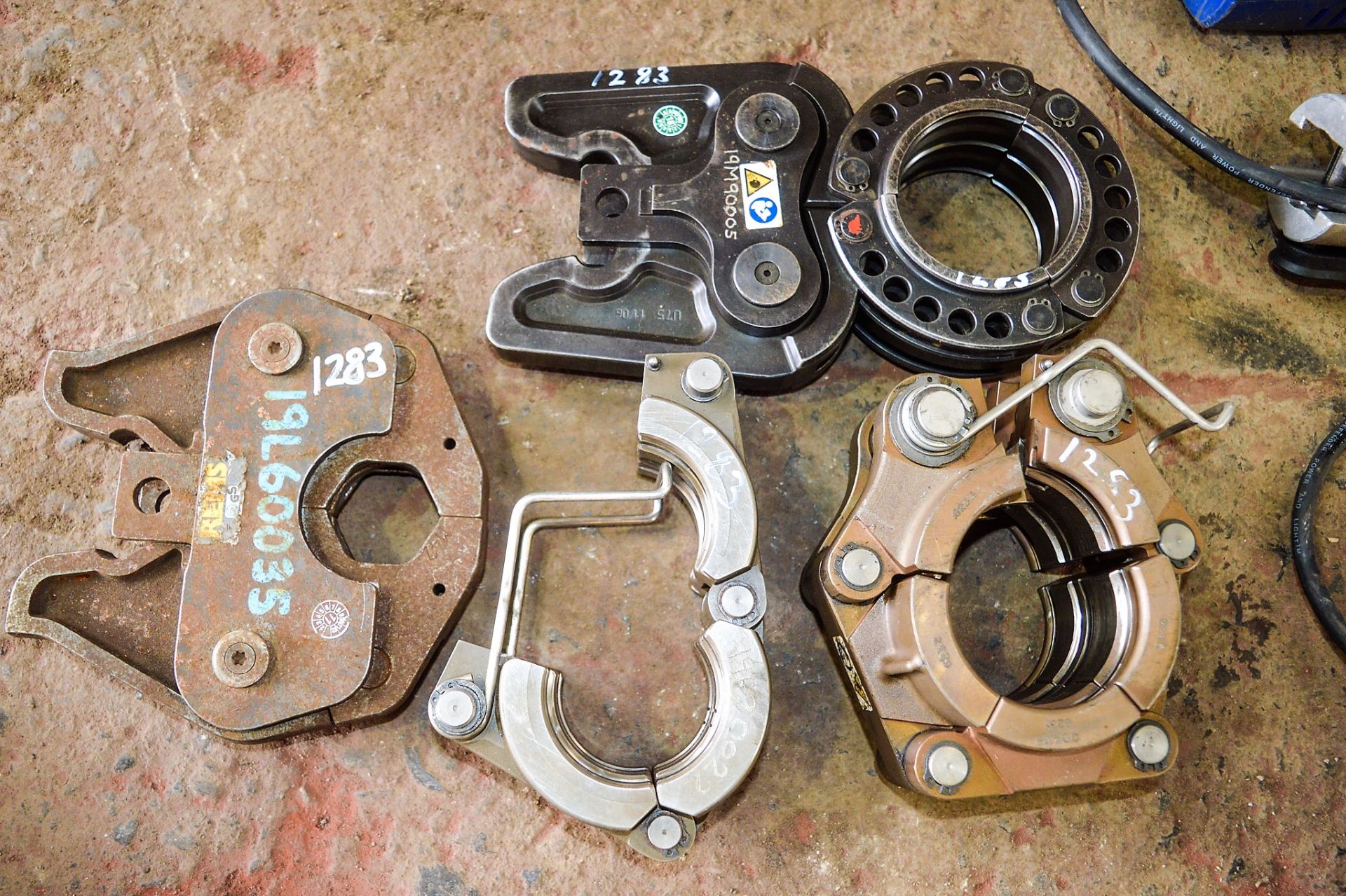 4 - Rems & other pipe clamp jaws/collars