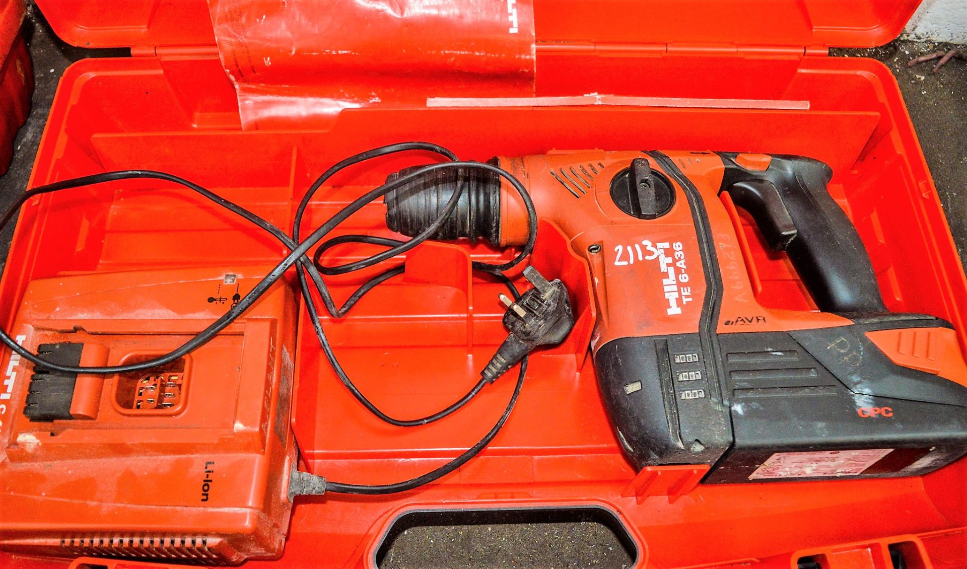 Hilti TE6-A36 36v cordless SDS rotary hammer drill c/w charger, battery & carry case A666273