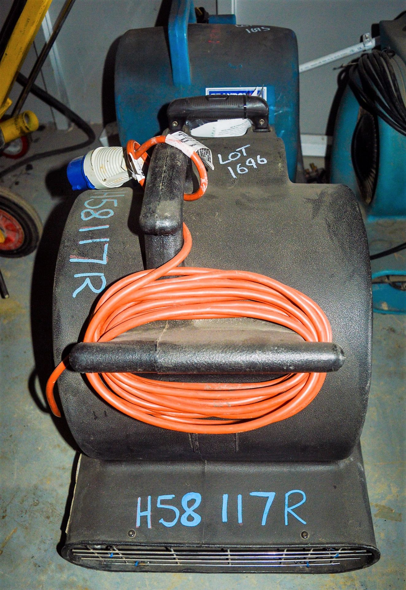 240v carpet dryer H58117R