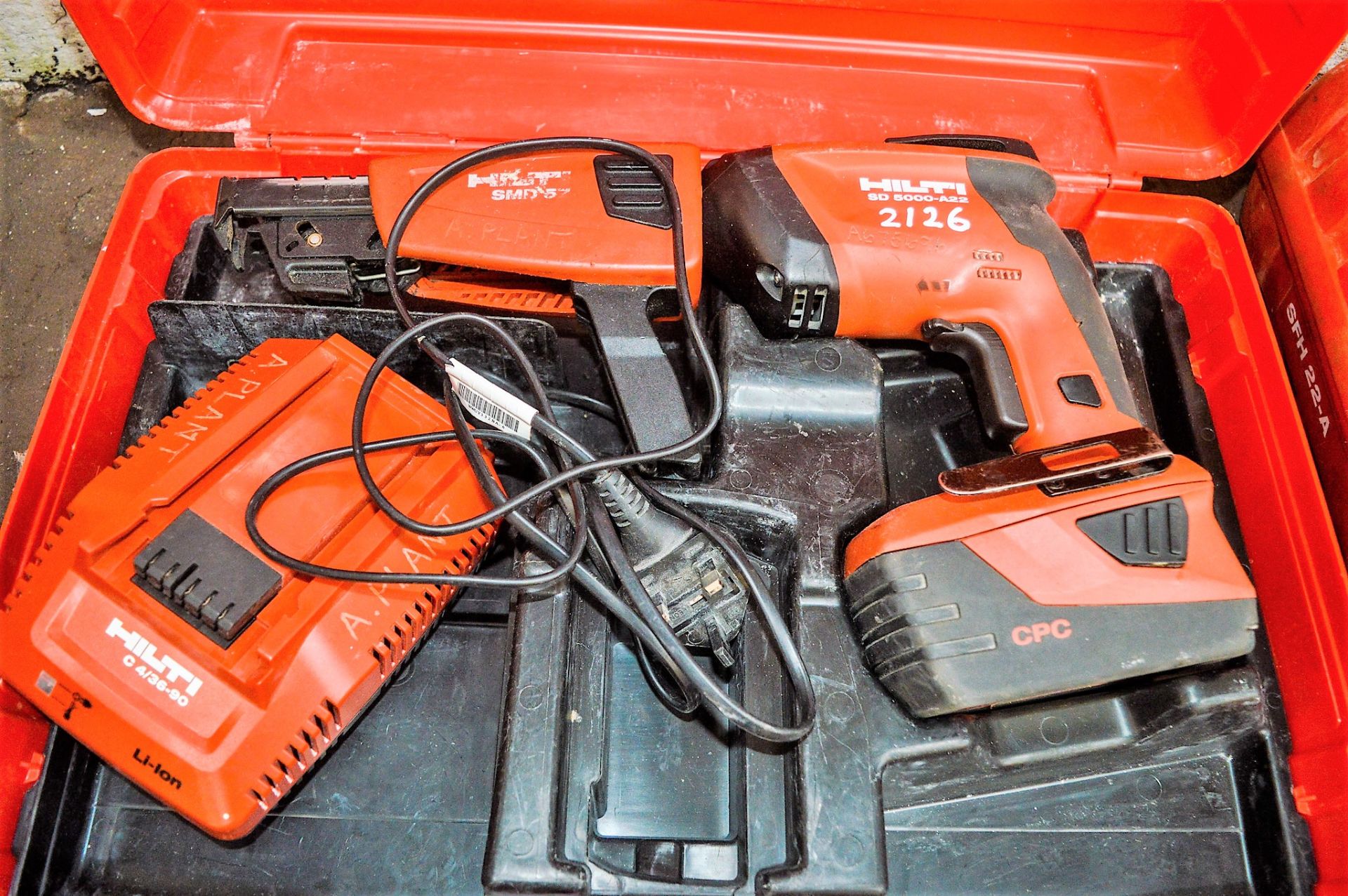 Hilti SD5000-A22 22v cordless screwgun c/w charger, battery & carry case A675696