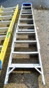 10 tread aluminium step ladder A642671