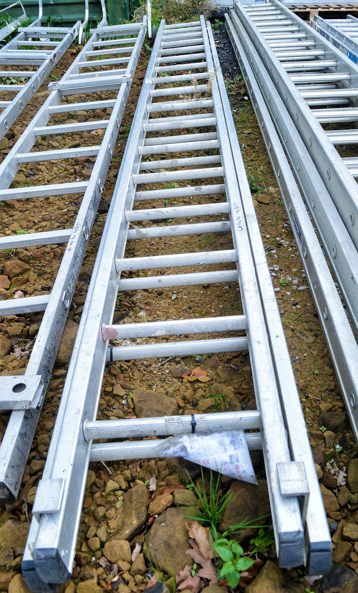 2 stage aluminium ladder VP2