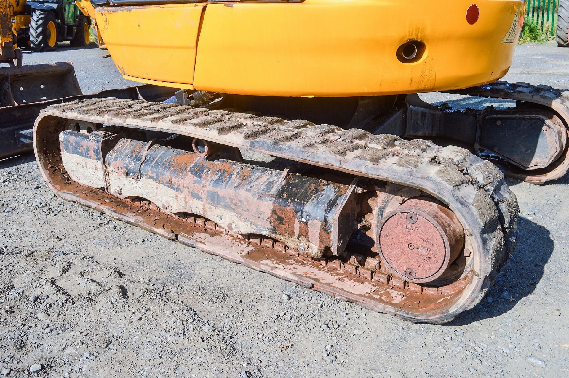 JCB 8030 ZTS 3 tonne rubber tracked excavator Year: 2013 S/N: 2021894 Recorded Hours: 1963 blade, - Image 8 of 12