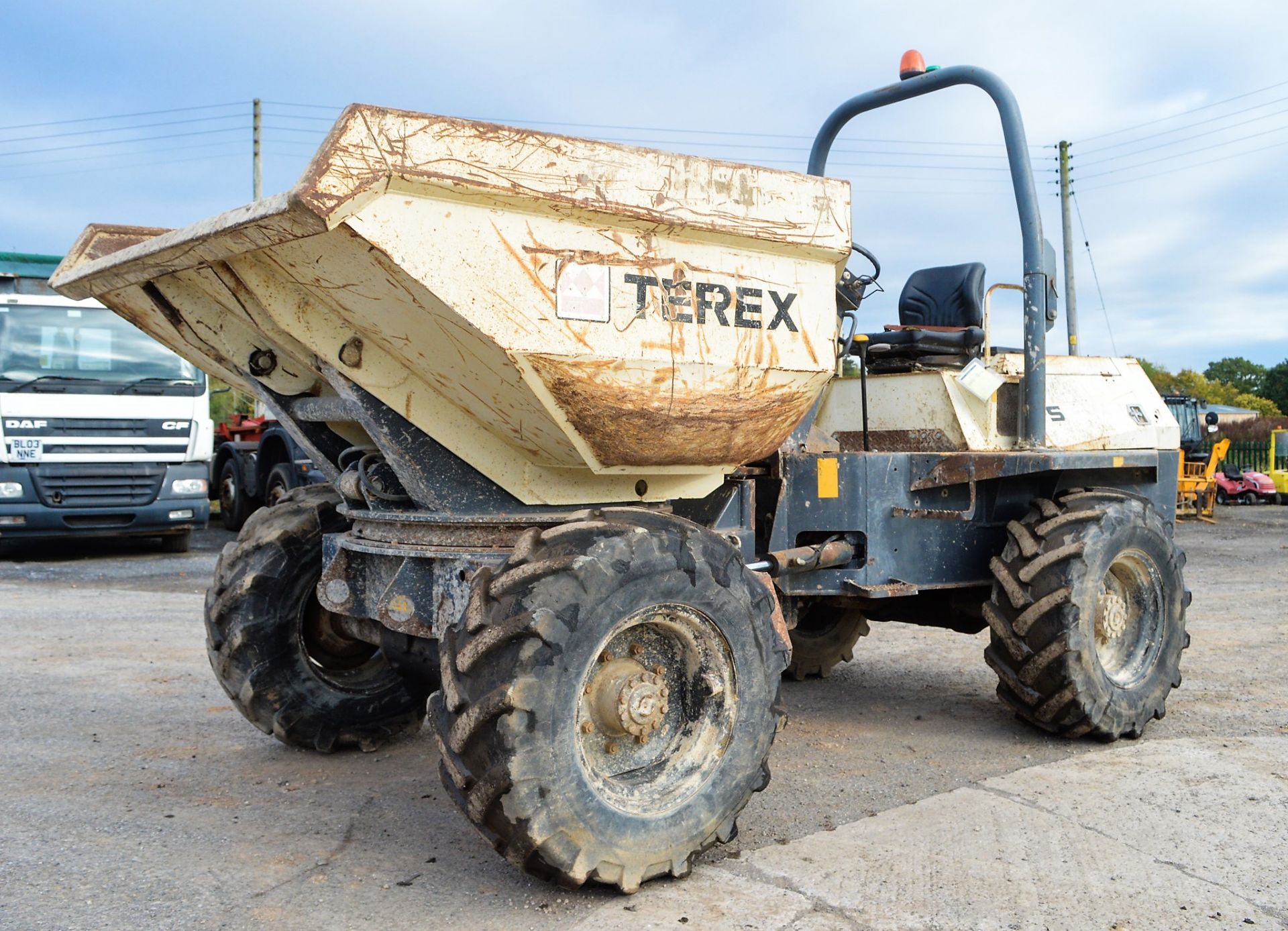 Benford Terex 6 tonne swivel skip dumper Year: 2007 S/N: E710FX806 Recorded Hours: Not displayed (