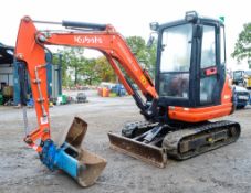 Kubota KX61-3 2.6 tonne rubber tracked excavator Year: 2015 S/N: 81891 Recorded Hours: 1856 blade,