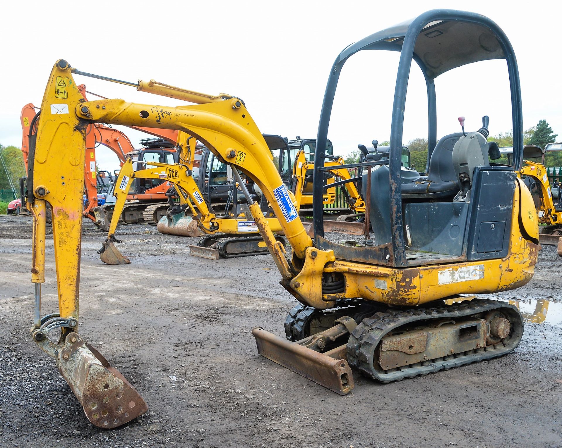 JCB 801.4 1.5 tonne rubber tracked mini excavator Year: 2006 S/N: 1156751 Recorded Hours: blade &