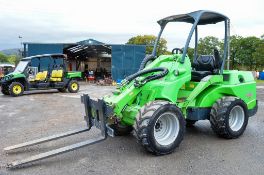 Avant 750 articulated loader Year: 2009 S/N: Recorded Hours: 1275