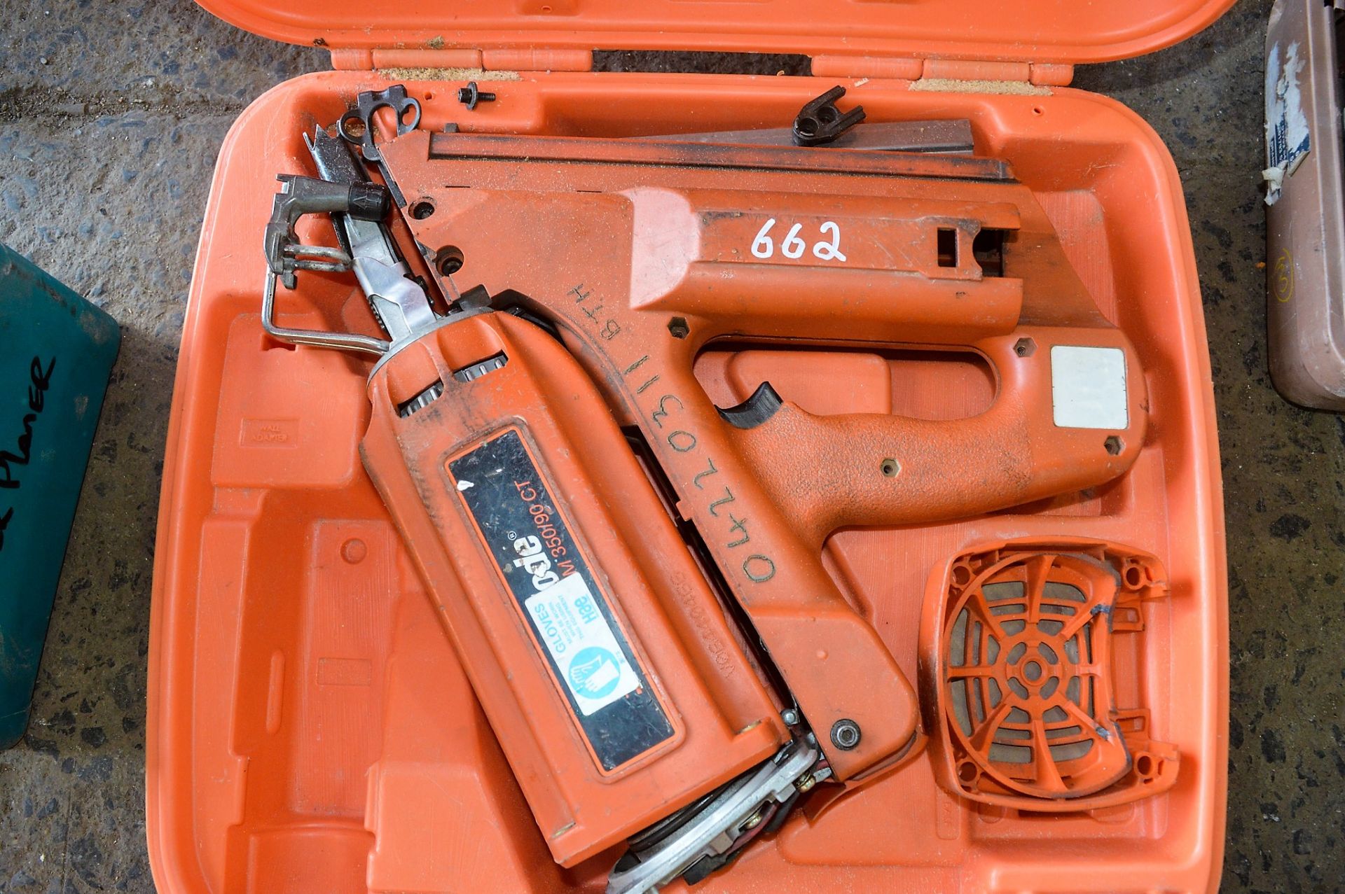 2 - Paslode nail guns c/w carry cases ** Both in disrepair **