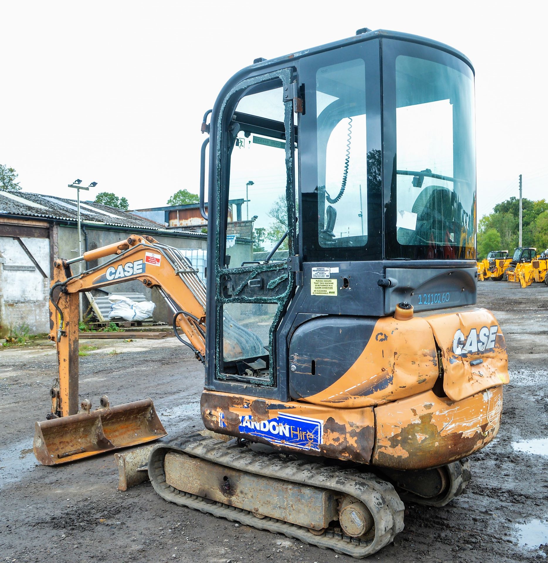 Case CX16B 1.5 tonne rubber tracked mini excavator Year: 2007 S/N: 4944 Recorded Hours: 2251 blade & - Image 3 of 11