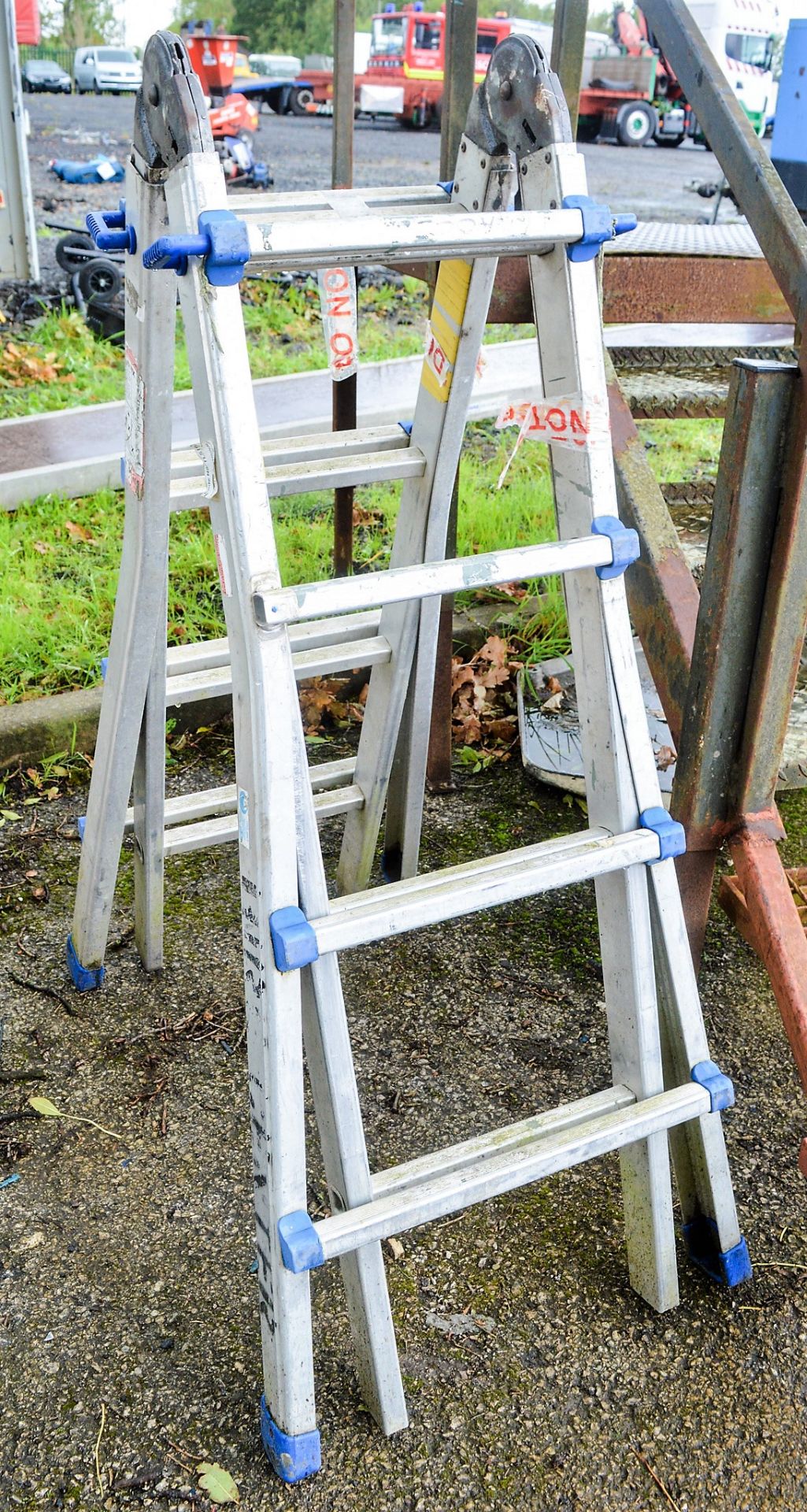 Aluminium step ladder VP2