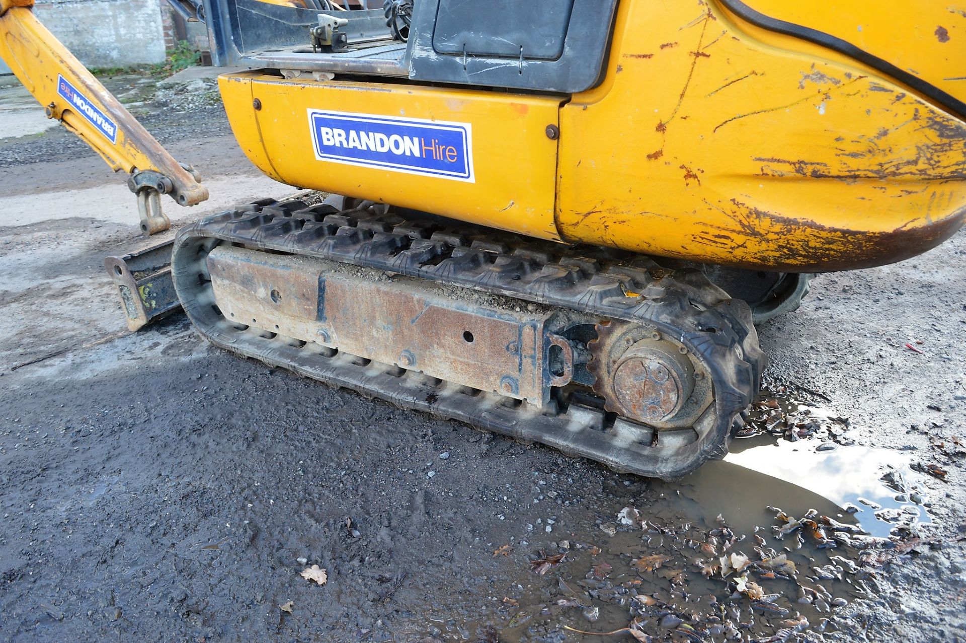JCB 801.5 1.5 tonne rubber tracked mini excavator Year: S/N: Recorded Hours: Not displayed (Clock - Image 8 of 11