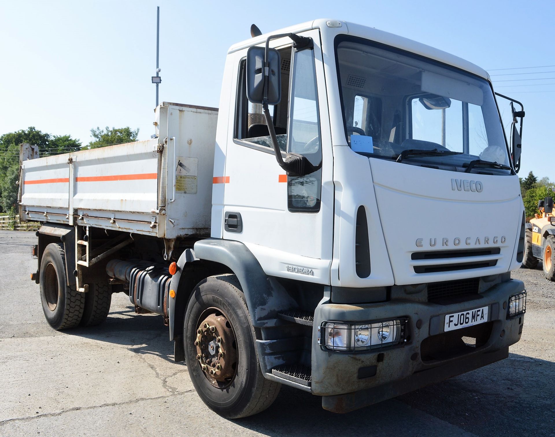Iveco Eurocargo 180 E24 18 tonne 14 ft tipper lorry Registration Number: FJ06 MFA Date of - Image 2 of 12