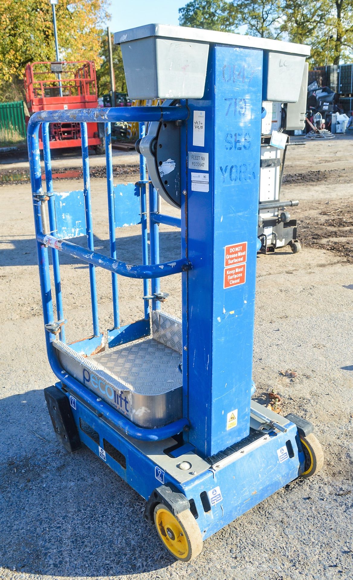 Power Tower Peco Lift manual vertical personnel lift 0147719 - Image 2 of 2