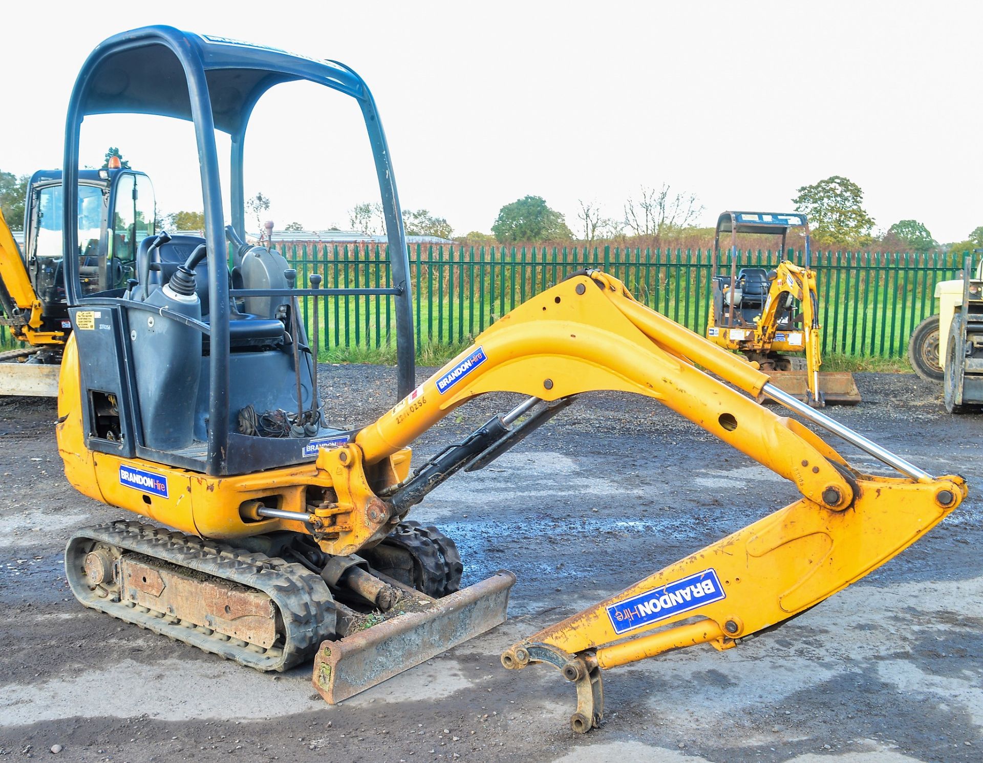 JCB 801.5 1.5 tonne rubber tracked mini excavator Year: S/N: Recorded Hours: Not displayed (Clock - Image 4 of 11