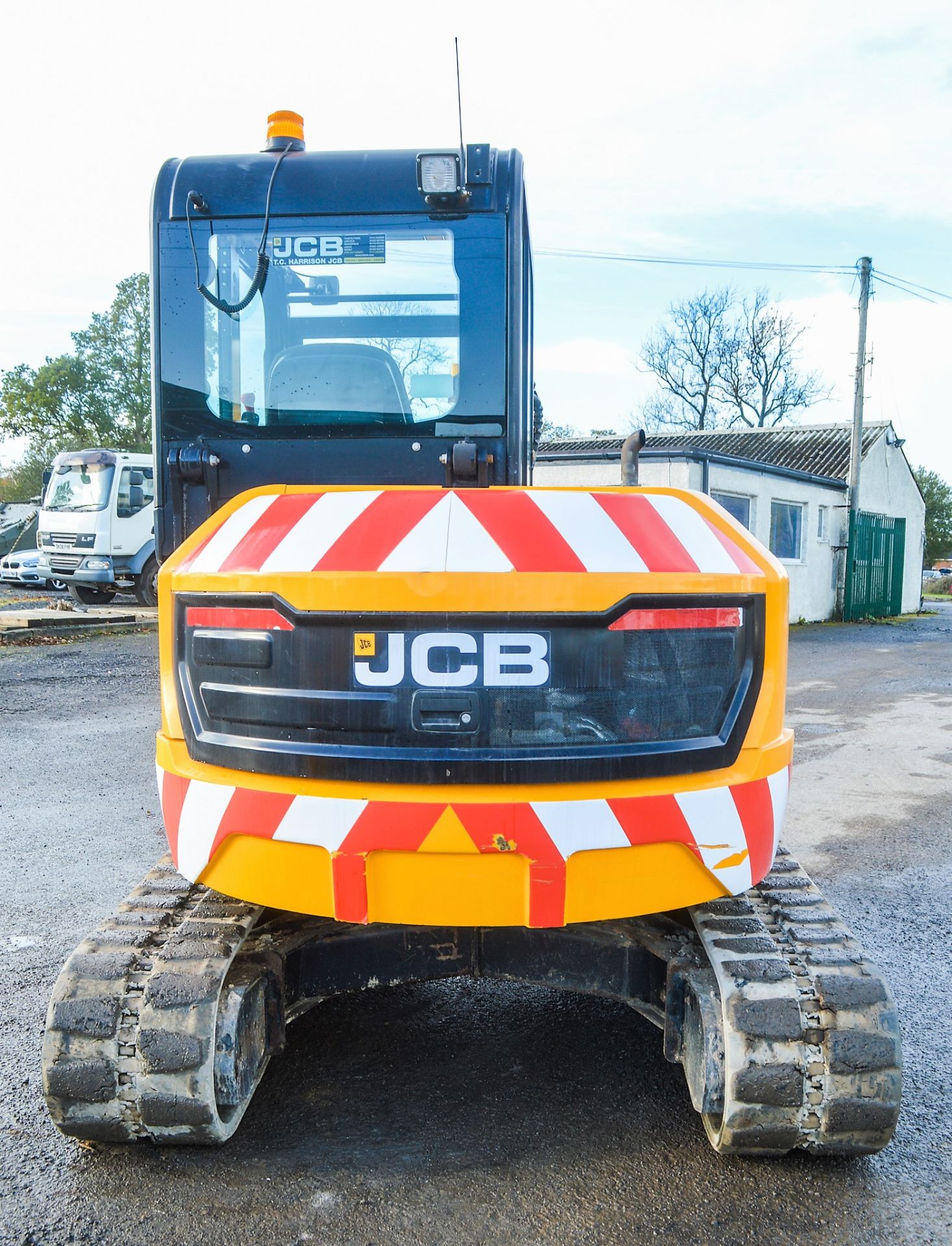 JCB 65R-1 6.5 tonne rubber tracked reduced tail swing mini excavator - Image 6 of 13