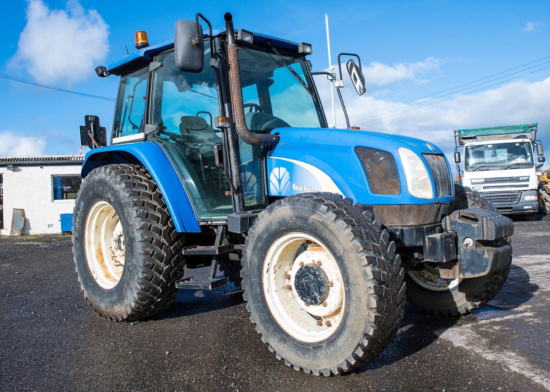 New Holland TL80A diesel tractor Year: 2008 S/N: HJS098239 Recorded Hours: 4503 AFS96516 ** No VAT - Image 2 of 15