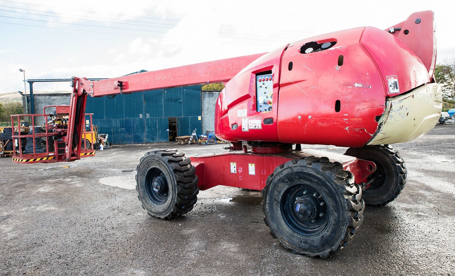 Haulotte H16 TPX diesel driven articulated boom access platform Year: 2005 S/N: 103755 Recorded - Image 4 of 14