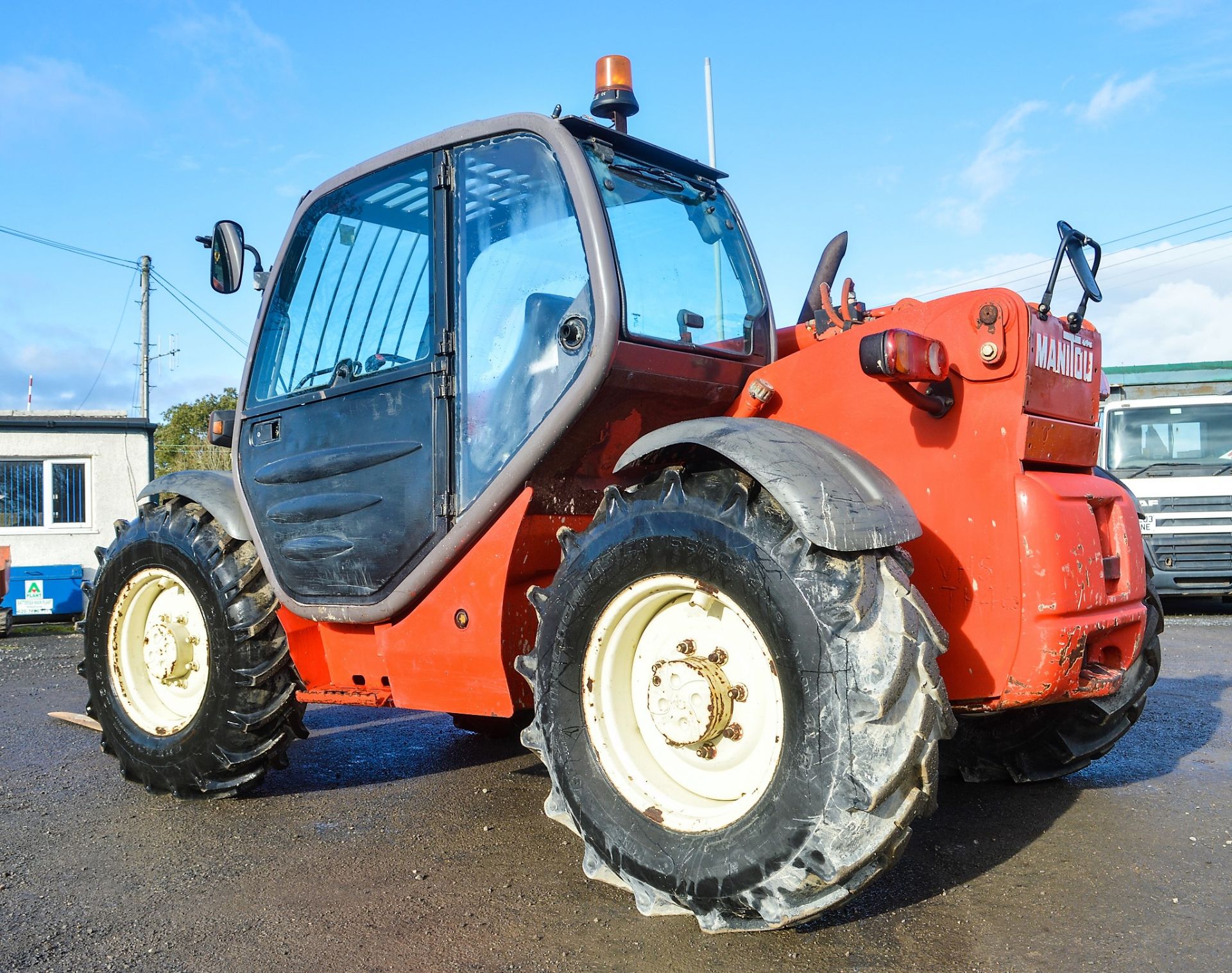 Manitou MLT 932 9 metre telescopic handler  Year: 1999 S/N: Recorded Hours: - Image 3 of 13