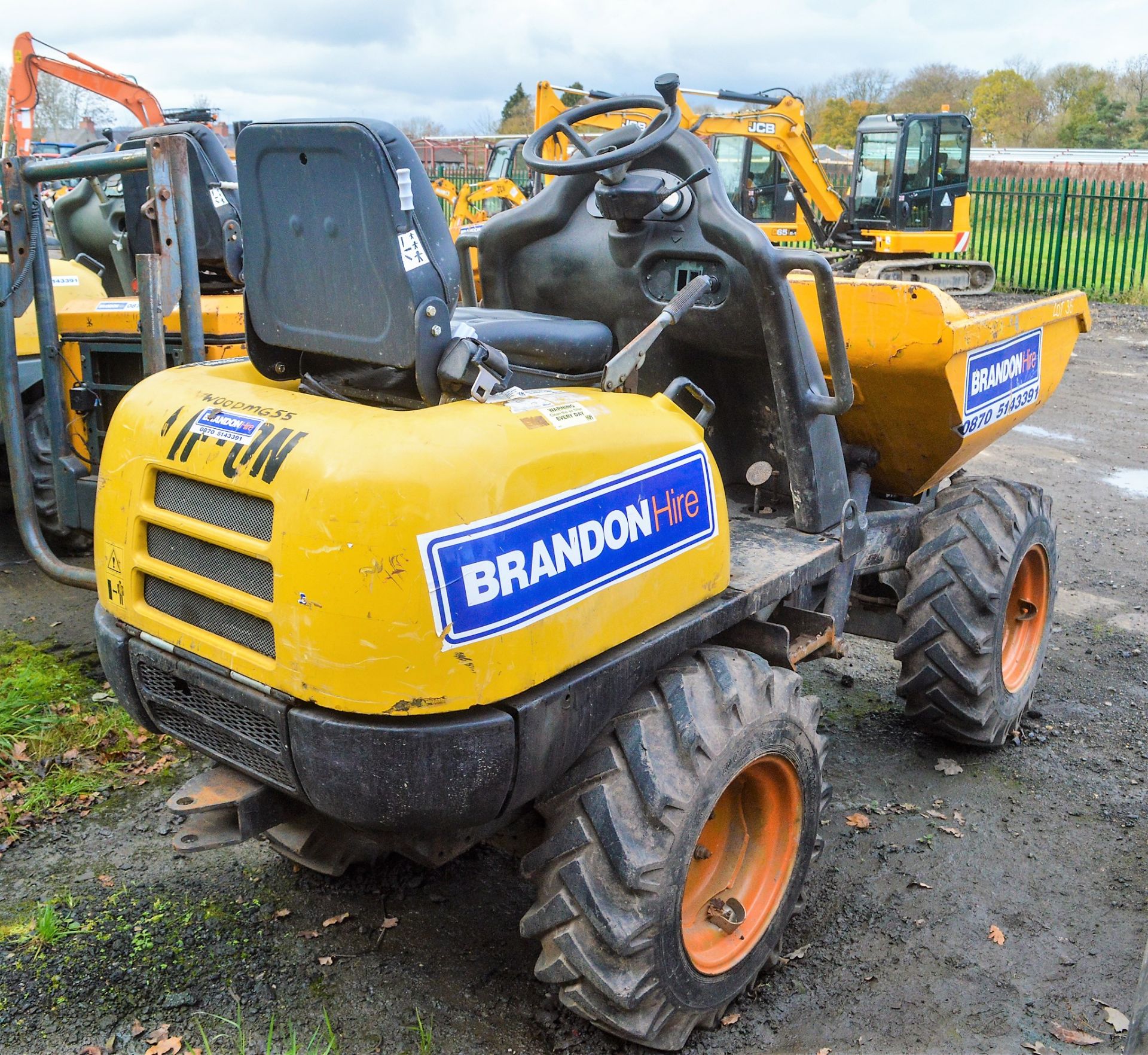 Lifton 850 hi tip dumper Year: 2002 S/N: 382 Recorded Hours: 1881 MG55 ** Machine does not start and - Image 4 of 5