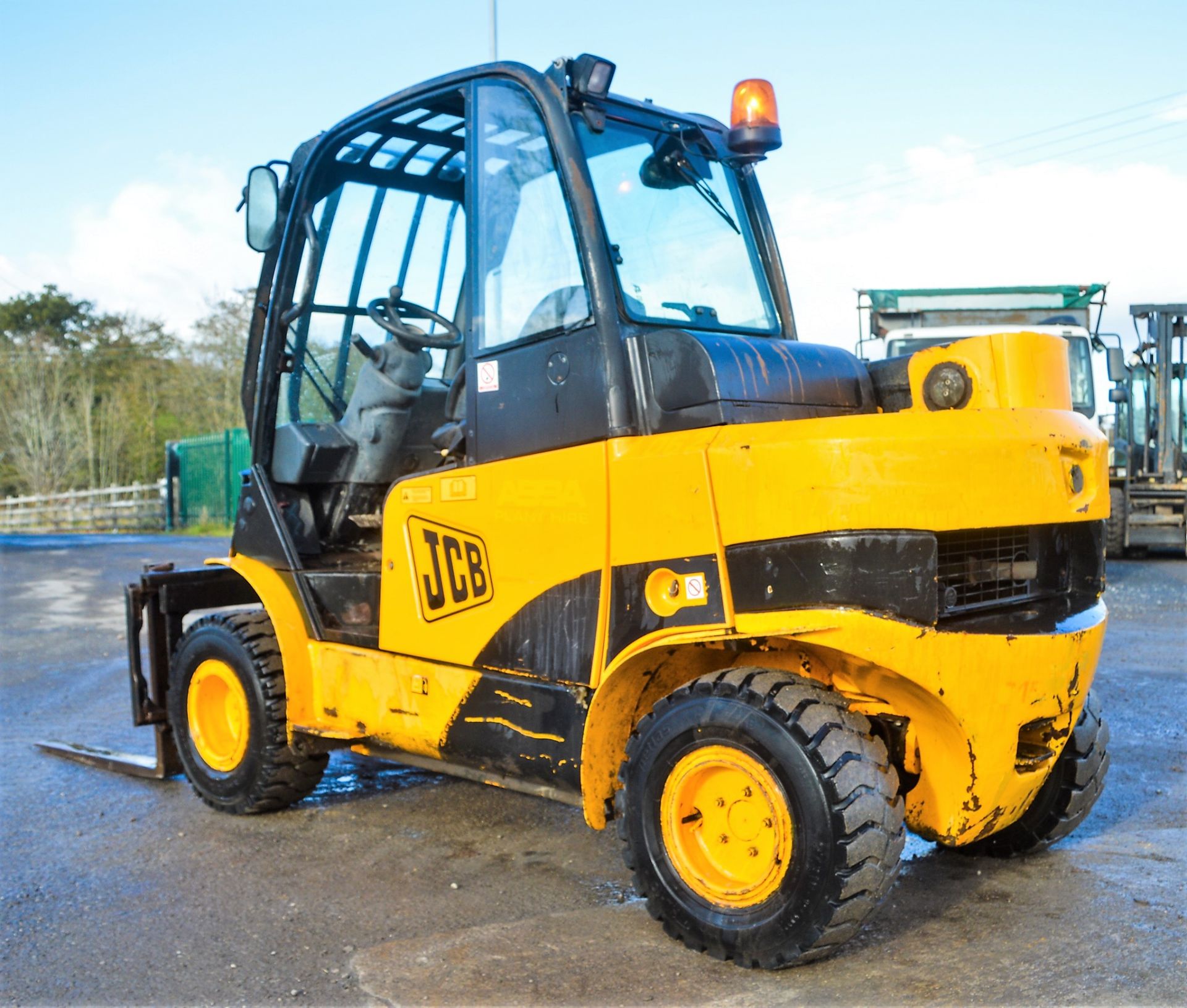 JCB teletruck TLT35D 4wd telescopic fork lift truck - Image 3 of 9