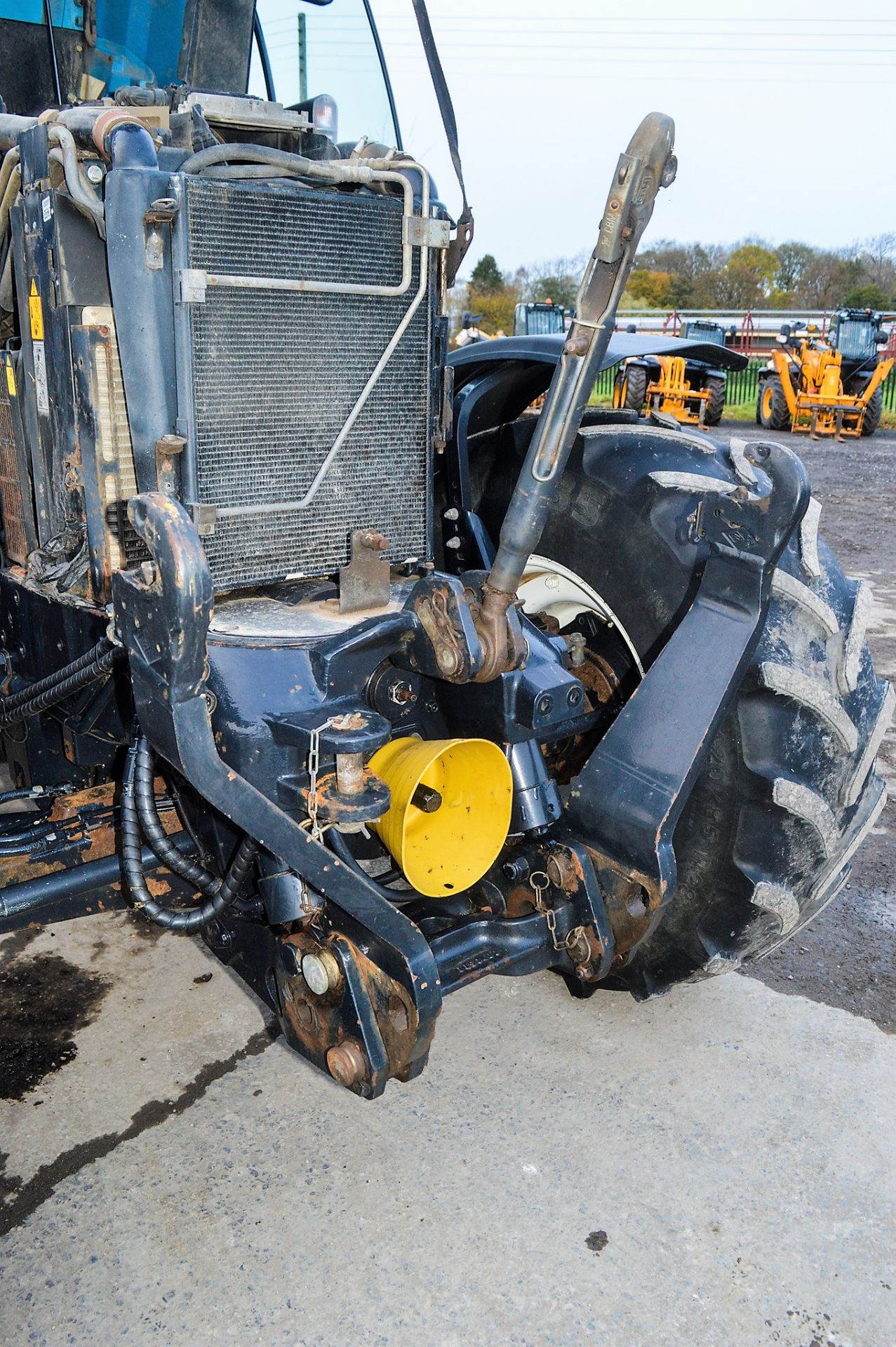 New Holland 6080 Power Command tractor Year: 2009 Recorded Hours: 6709 c/w front links, 50 kph - Image 13 of 13