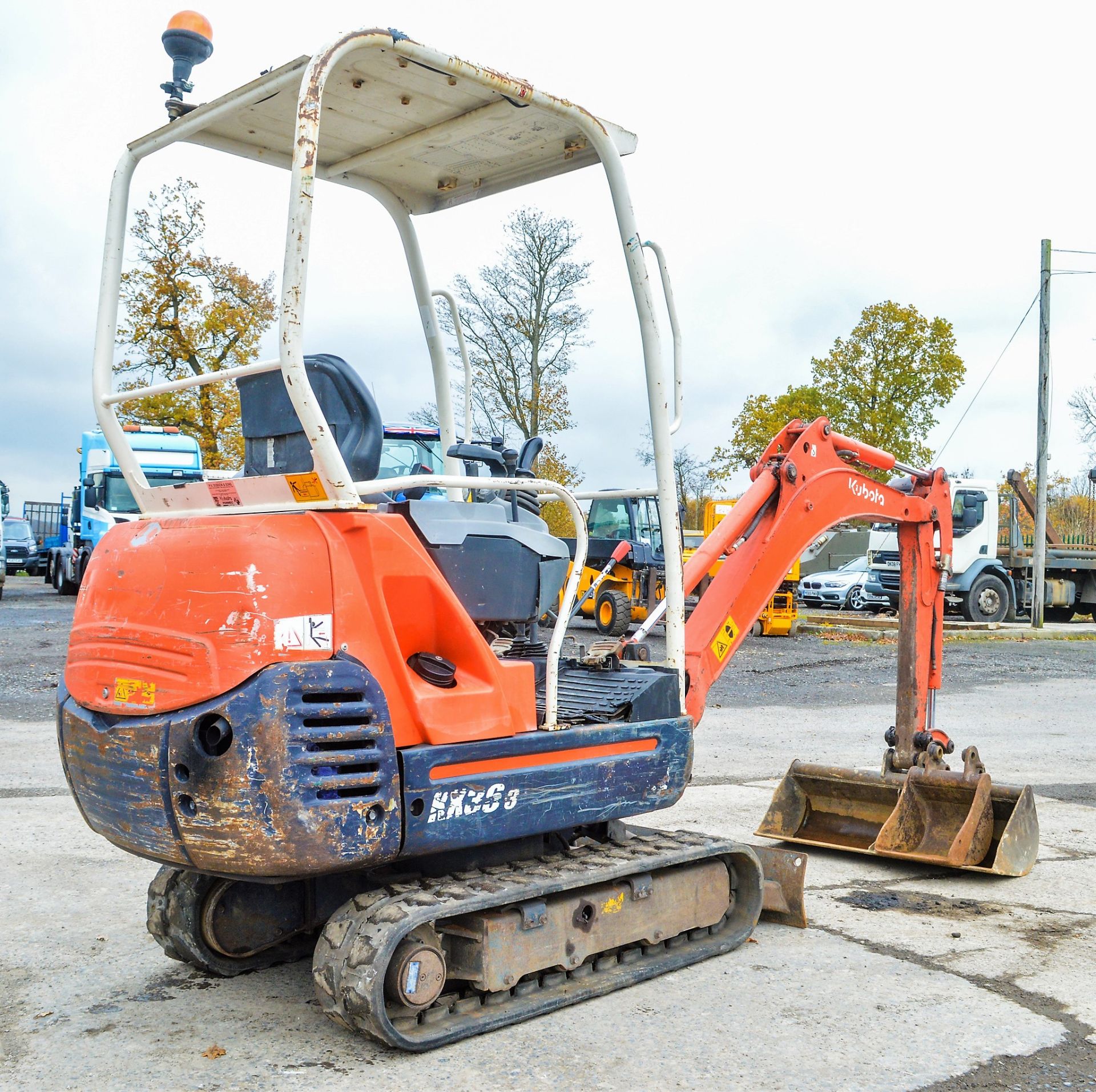 Kubota KX36-3 1.5 tonne rubber tracked mini excavator Year: 2010 S/N: 79007 Recorded Hours: 2742 - Image 4 of 11