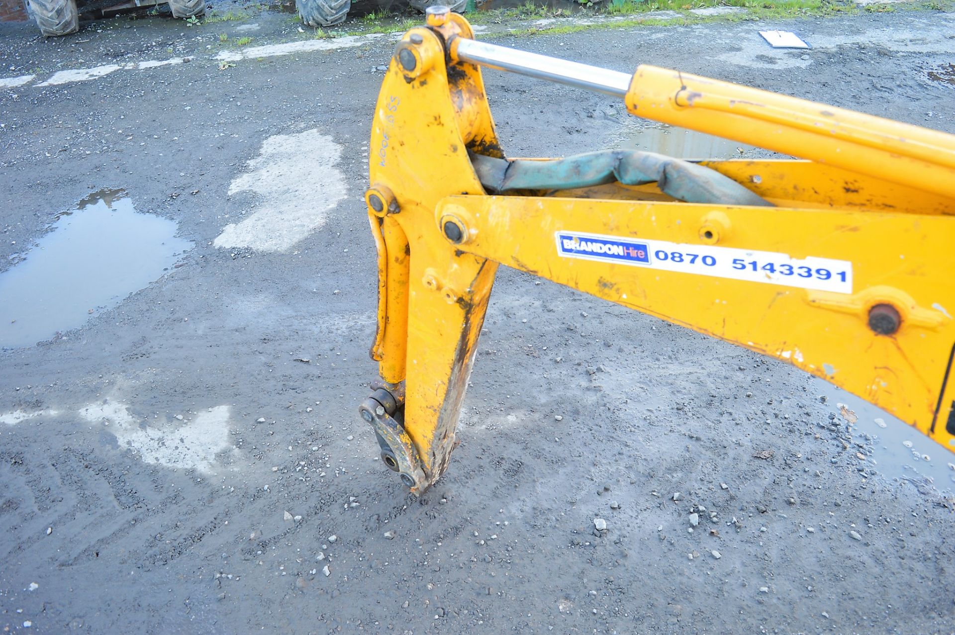 JCB 8008 Micro Plus 1 tonne rubber tracked micro excavator Year: 2003 S/N: 1006374 Recorded Hours: - Image 9 of 11