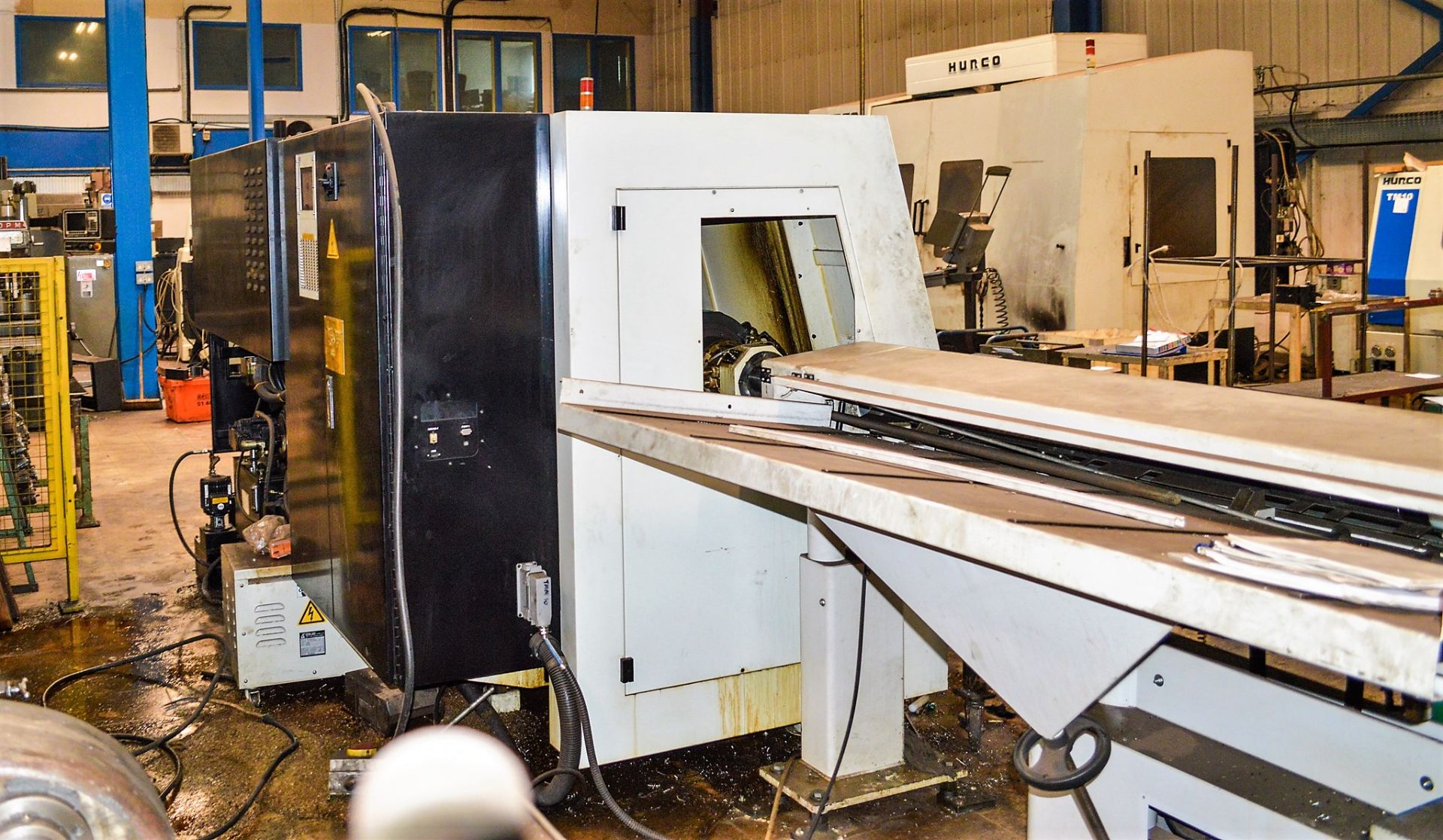 Hurco TMM10 CNC slant bed lathe S/N: 11102100AAB c/w 12 station tool charge, headstock, Hurlo Max - Image 6 of 6