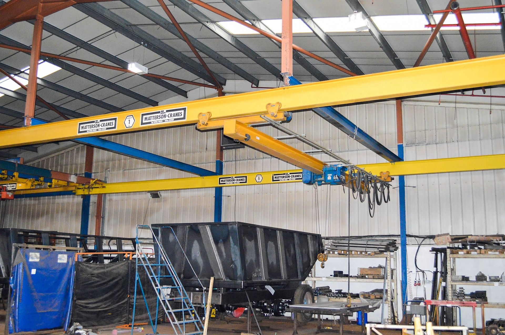 Matterson 1 tonne overhead gantry crane Approximately 20 metre long by 10 metre wide **Buyers must - Image 3 of 3