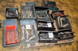 Quantity of misc tooling etc as lotted