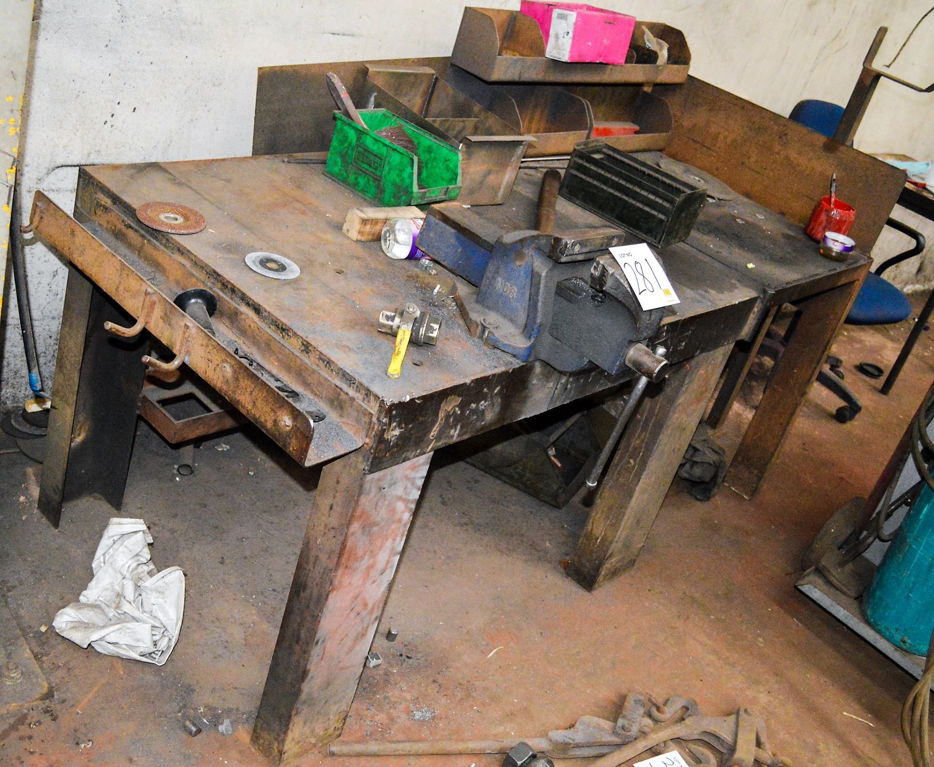 Steel work bench c/w bench vice