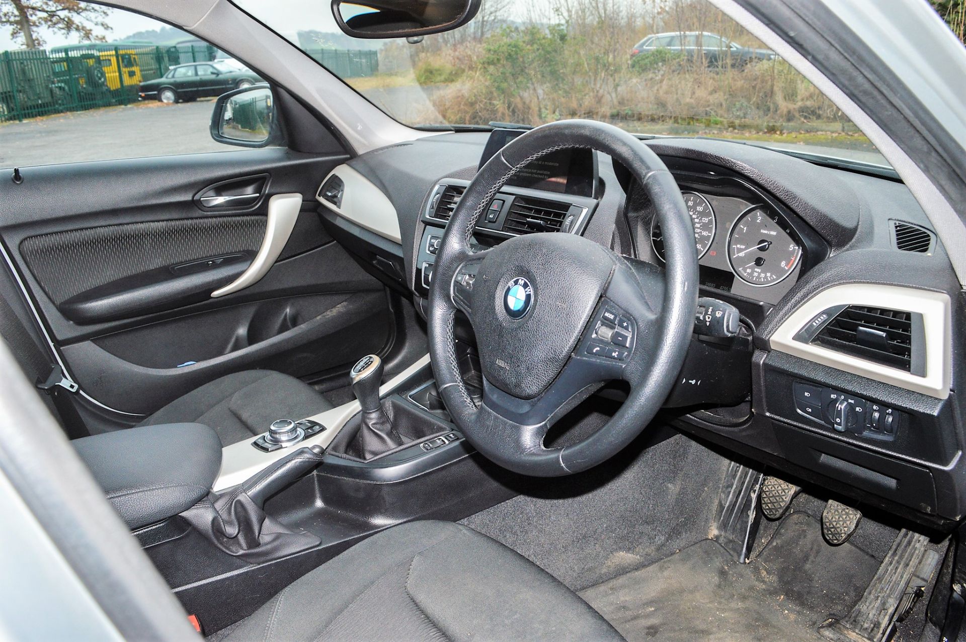 BMW 116d SE 1.5 litre diesel manual 5 door hatchback car Registration Number: YE65 PWX Date of - Image 7 of 9