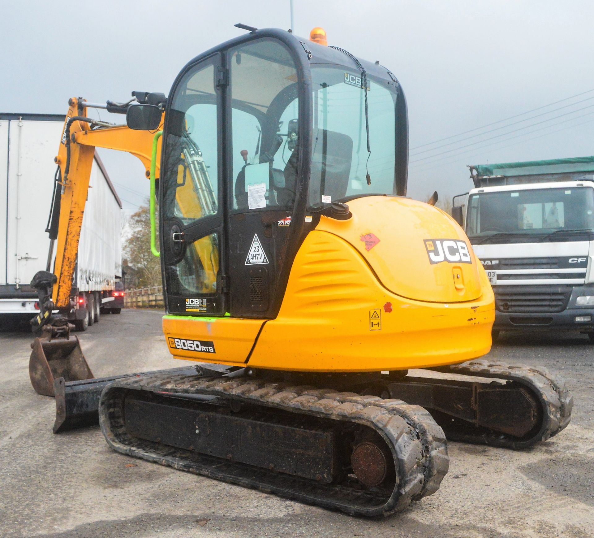 JCB 8050 RTS 5 tonne rubber tracked excavator Year: 2013 S/N: 1741893 Recorded Hours: 1756 blade, - Bild 3 aus 11