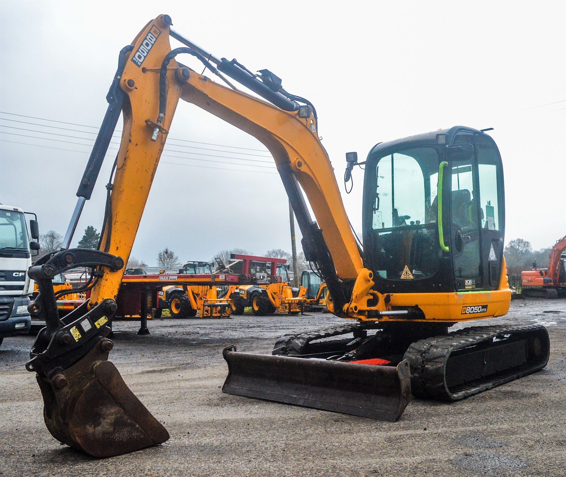 JCB 8050 RTS 5 tonne rubber tracked excavator Year: 2013 S/N: 1741893 Recorded Hours: 1756 blade,