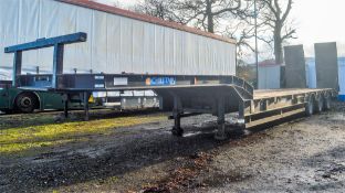 Chieftain 44 tonne tri axle low loader step frame trailer Year: 2006 S/N: C269906 MOT Expires: 31/